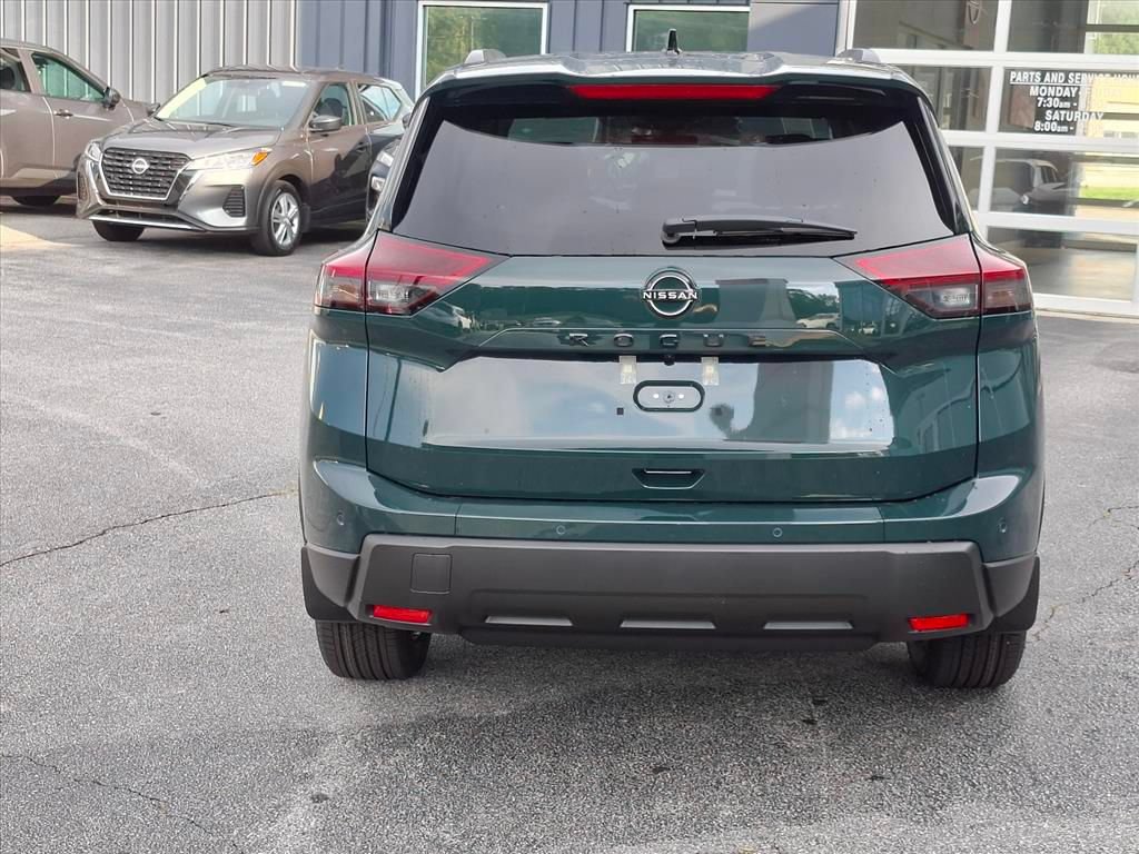 New 2026 Nissan Rogue Dark Armor FWD image 4