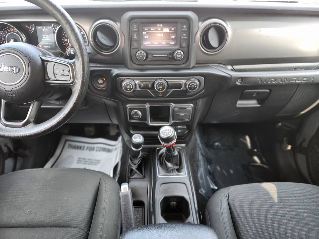 Used 2021 Jeep Wrangler Unlimited Sport AWD/4WD image 14