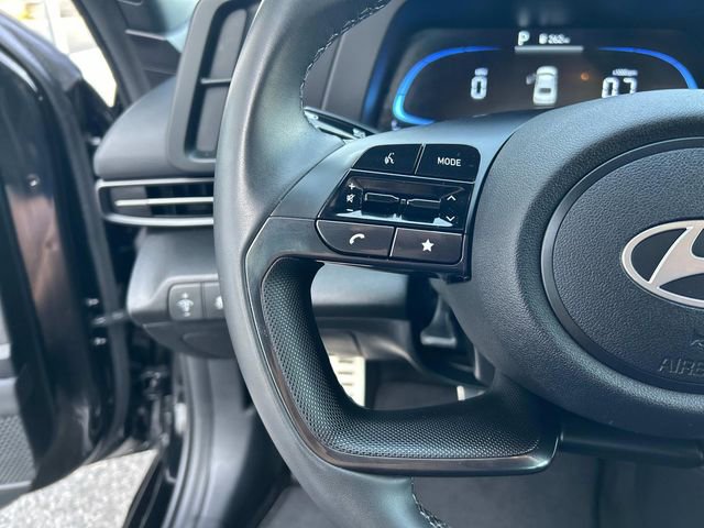 Used 2025 Hyundai Elantra Sport w/ Cargo Package image 25