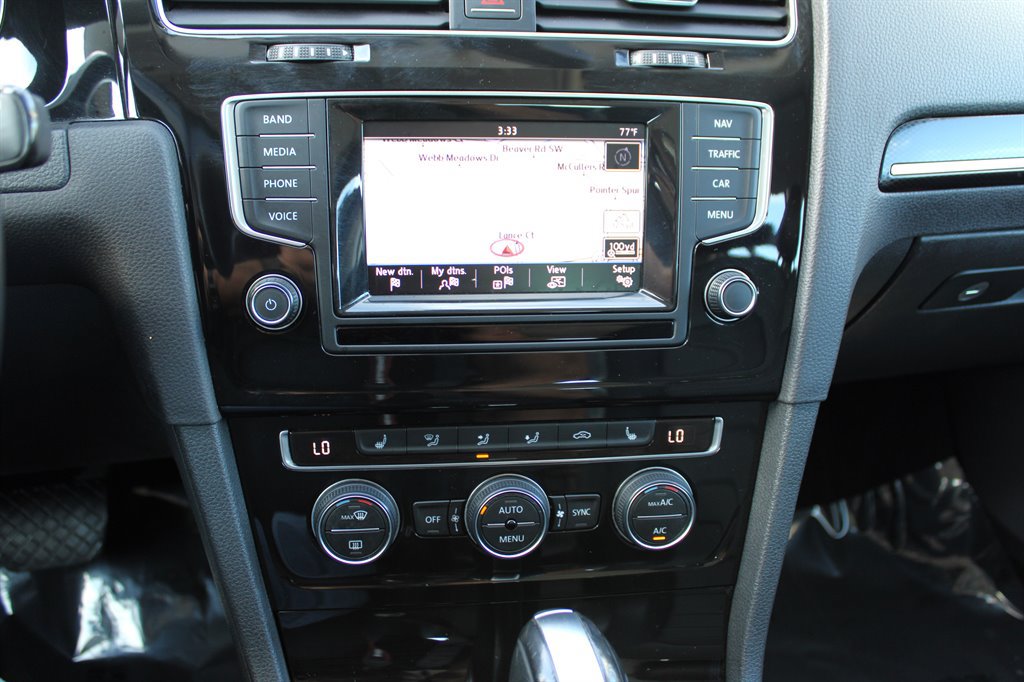 Used 2015 Volkswagen Golf SEL FWD image 24