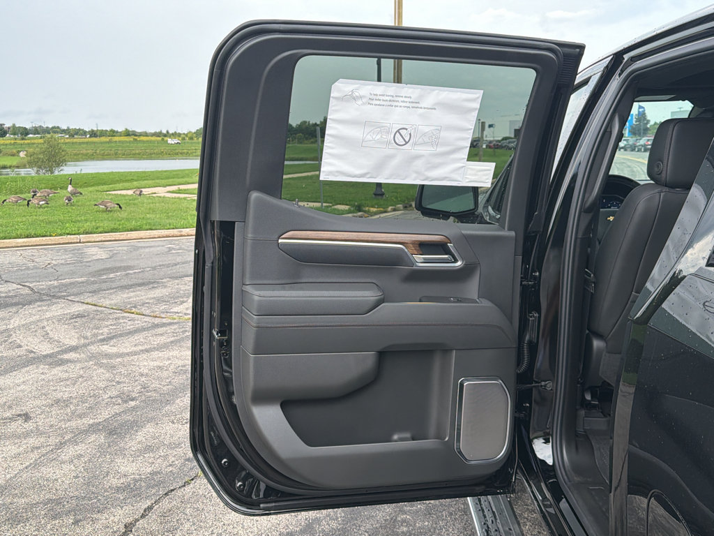 New 2026 Chevrolet Silverado 1500 High Country AWD/4WD image 35