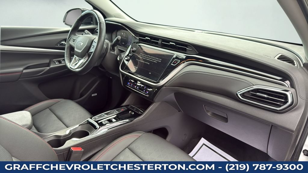 Used 2023 Chevrolet Bolt EUV Premier w/ Sun & Sound Package FWD image 38