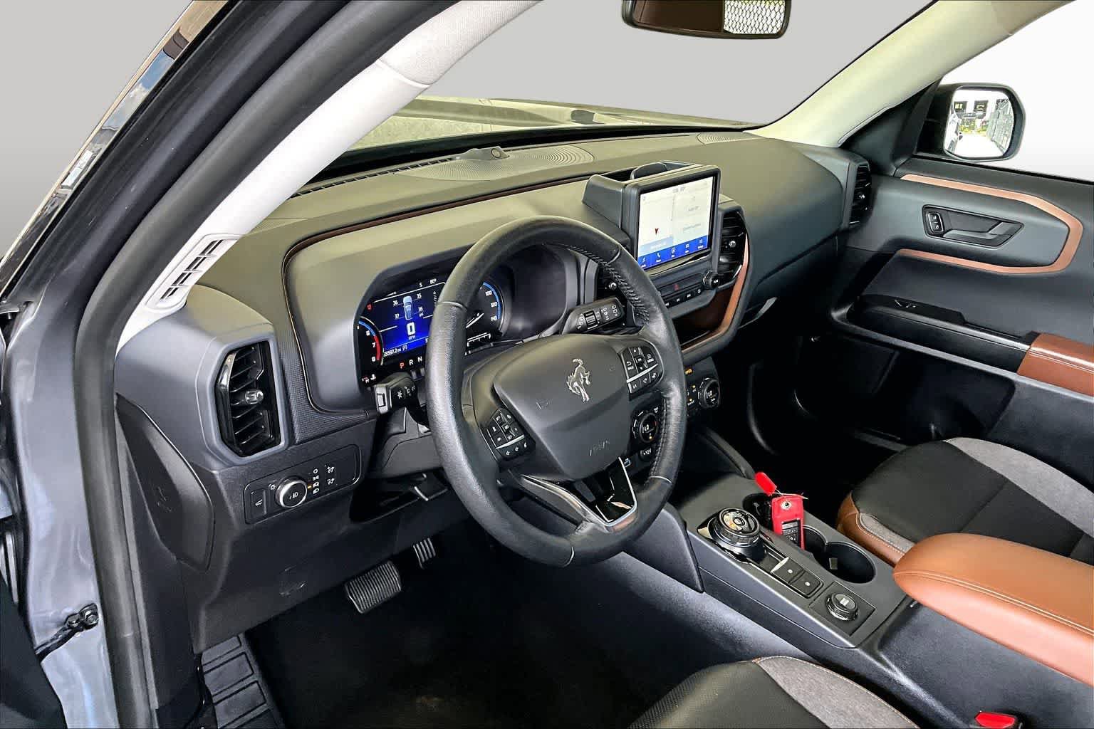 Used 2021 Ford Bronco Sport Outer Banks w/ Outer Banks Package AWD/4WD image 18