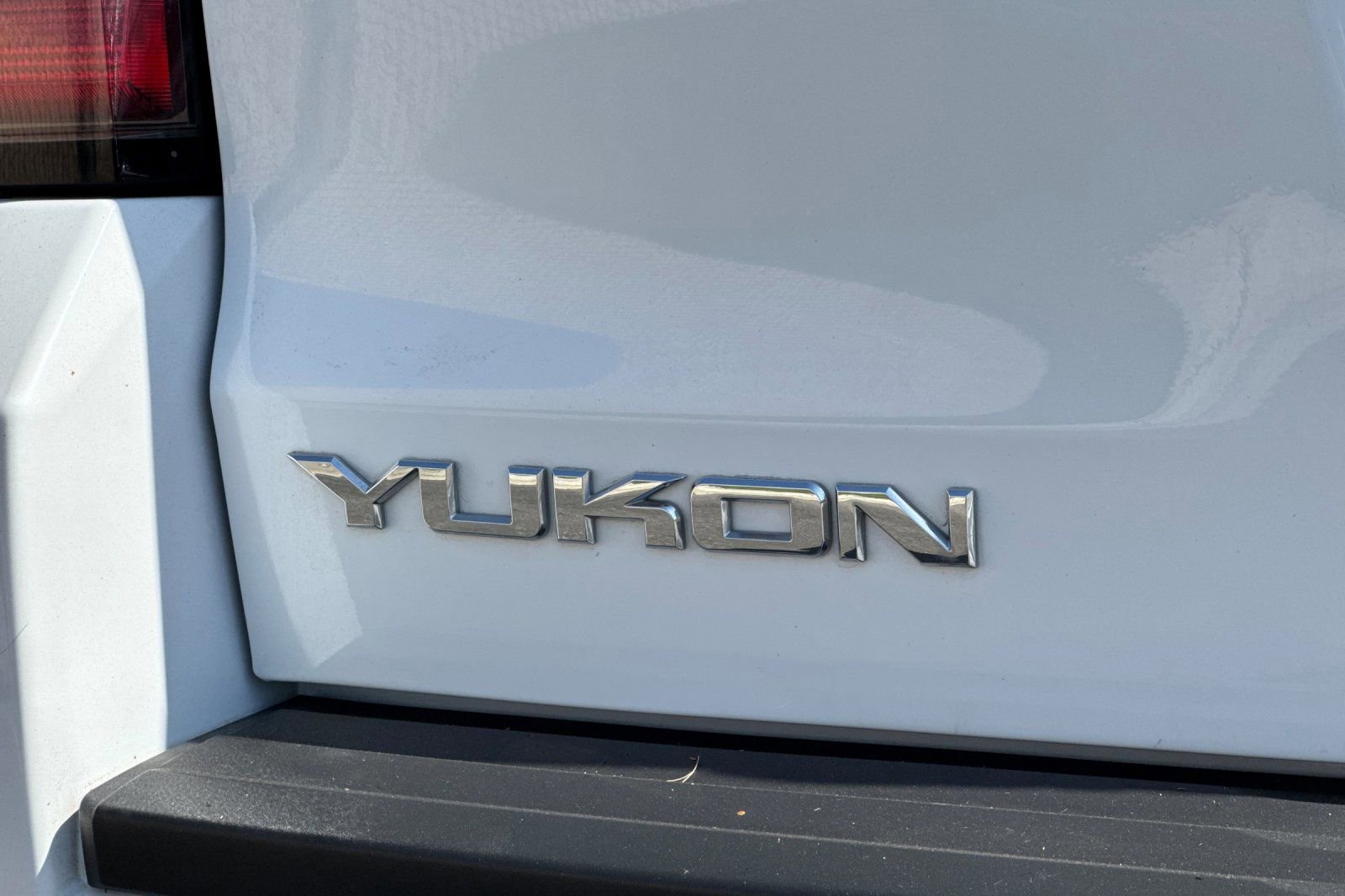 Certified 2020 GMC Yukon SLE RWD image 28