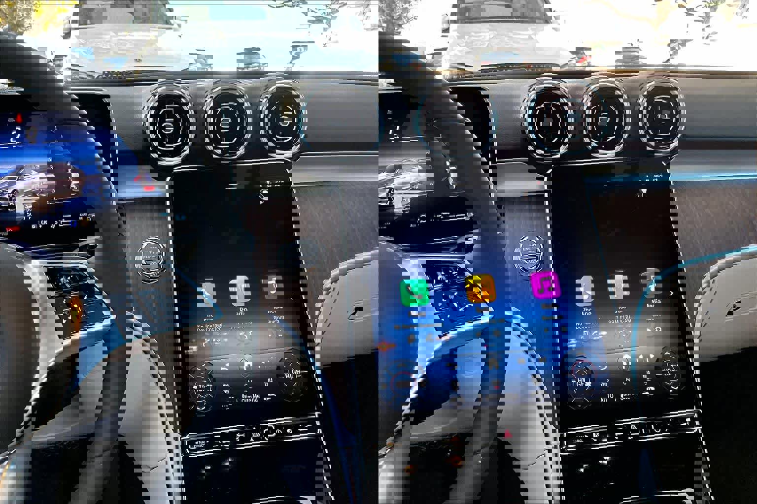 New 2026 Mercedes-Benz C 300 C 300 image 9