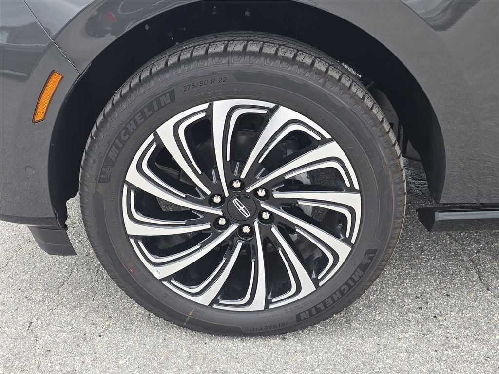 New 2025 Lincoln Navigator L Black Label image 7