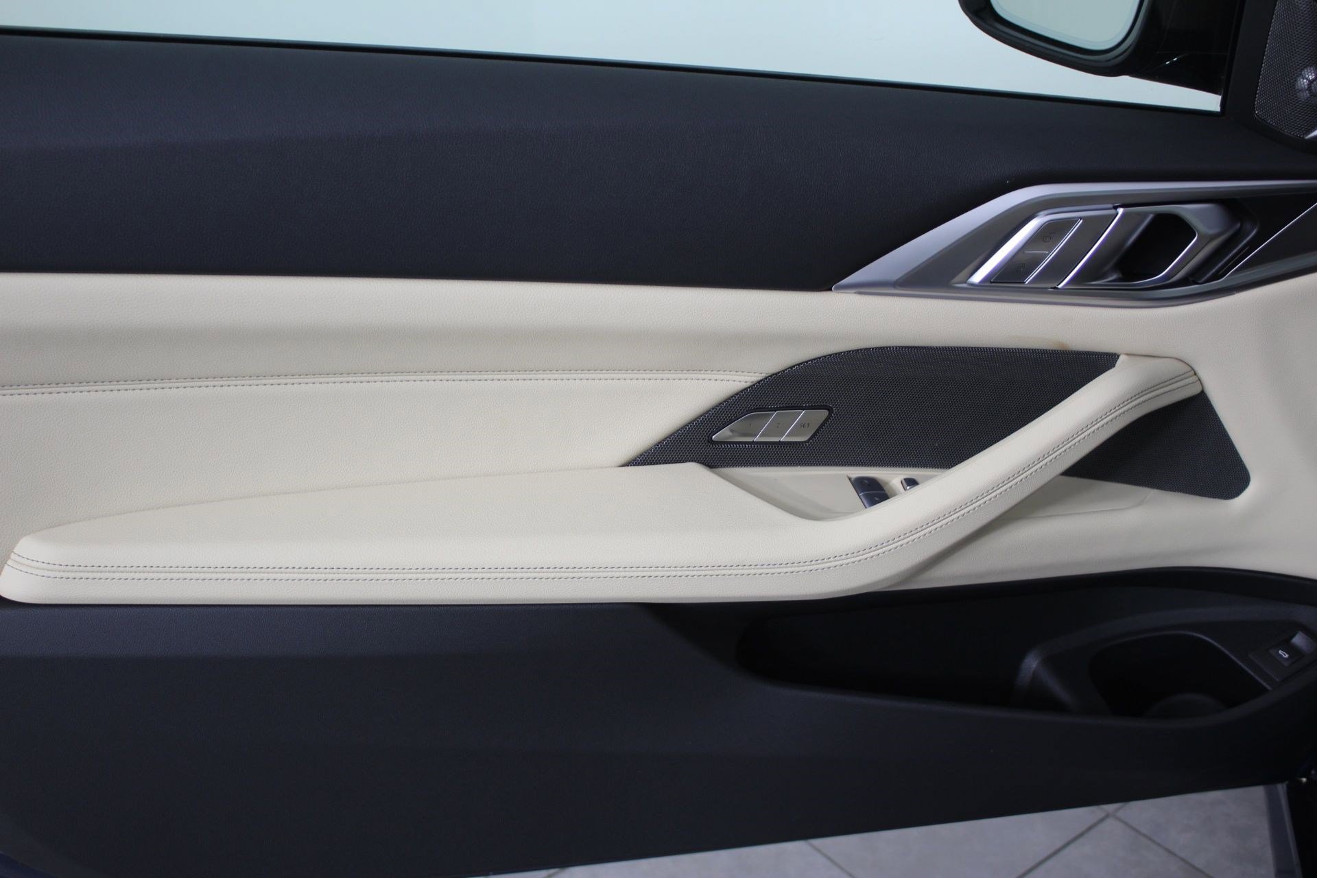 New 2026 BMW 430i Coupe w/ M Sport Package RWD image 12