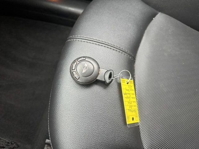 Used 2011 MINI Cooper Countryman S image 26