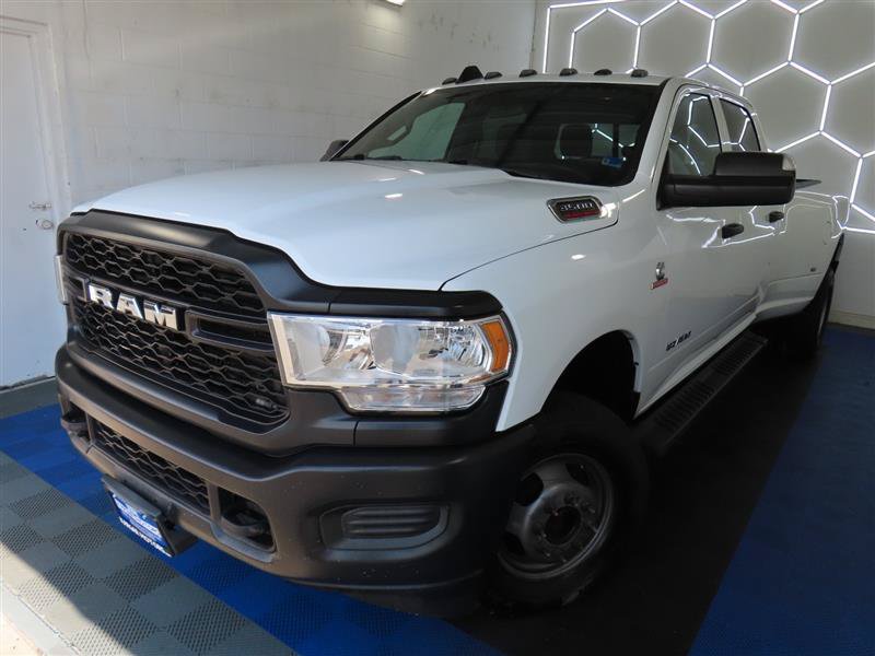 Used 2022 RAM 3500 Tradesman AWD/4WD image 4