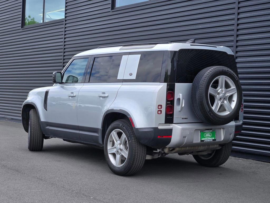 Used 2020 Land Rover Defender 110 SE AWD/4WD image 4