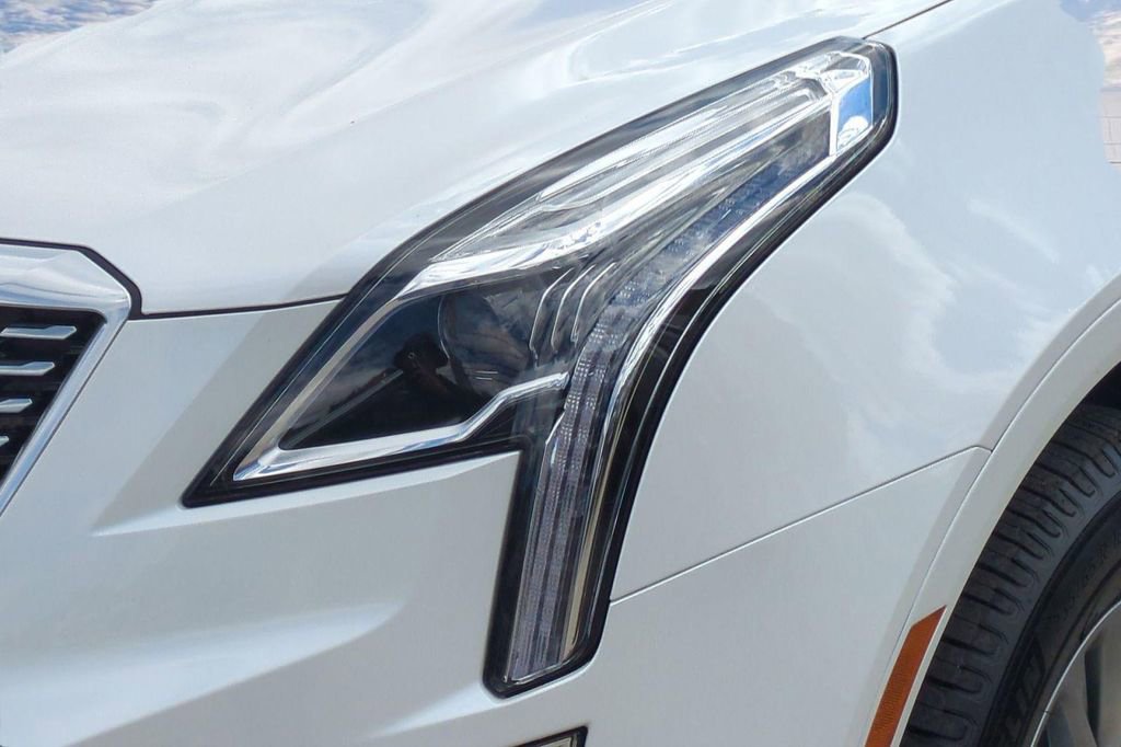 Used 2022 Cadillac XT5 Premium Luxury AWD/4WD image 22