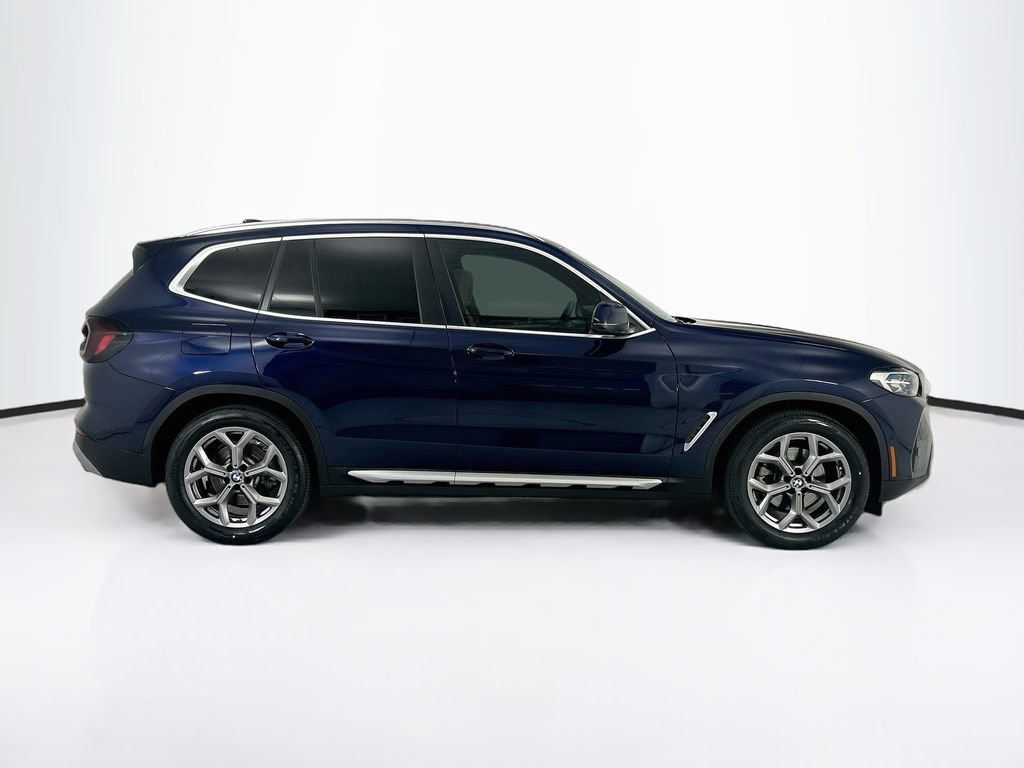 Certified 2024 BMW X3 sDrive30i w/ Premium Package RWD image 4