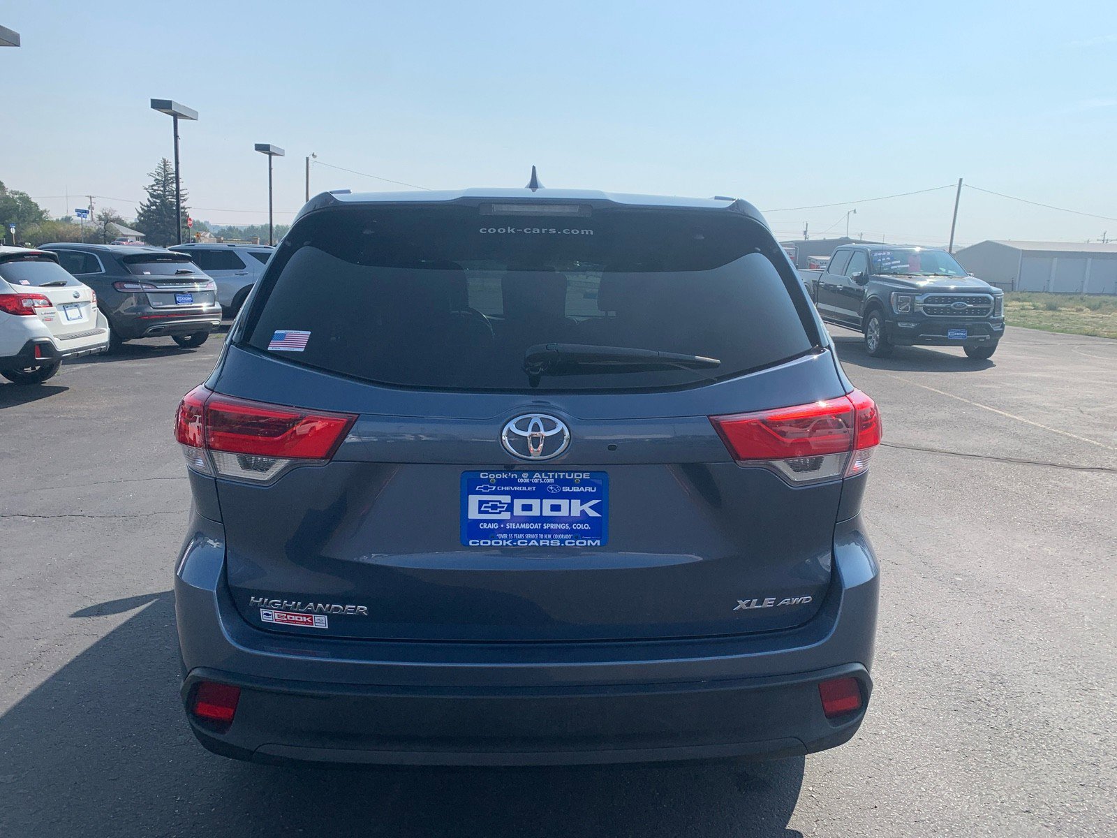 Used 2017 Toyota Highlander XLE image 4