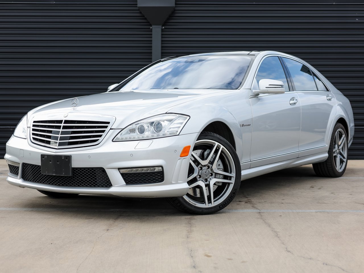 Used 2012 Mercedes-Benz S 63 AMG image 1