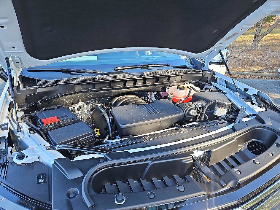 New 2026 Chevrolet Suburban Premier w/ Sun And Tow Package image 25