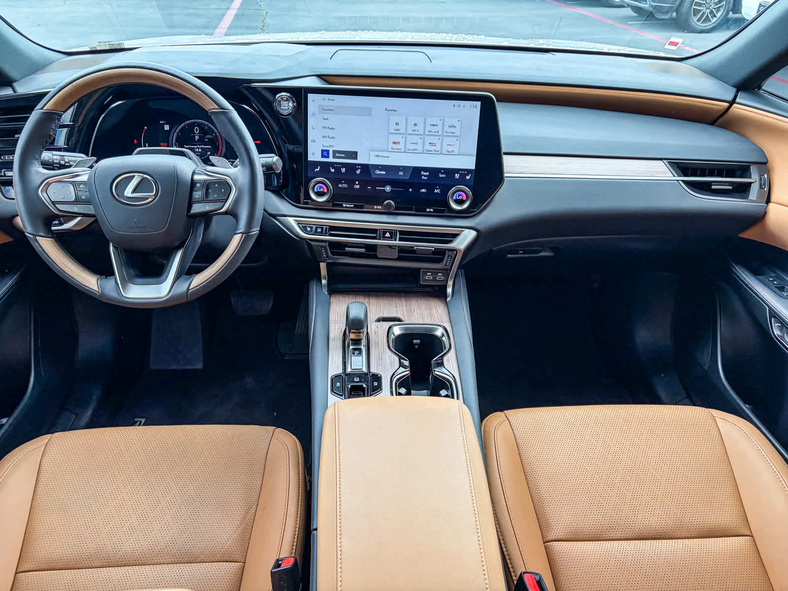 Used 2024 Lexus RX 350 Premium Plus w/ Convenience Package FWD image 11