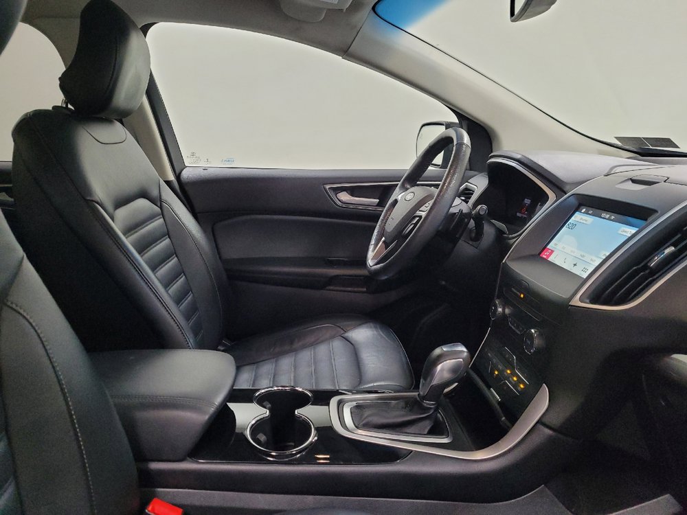 Used 2016 Ford Edge SEL w/ Equipment Group 201A AWD/4WD image 21