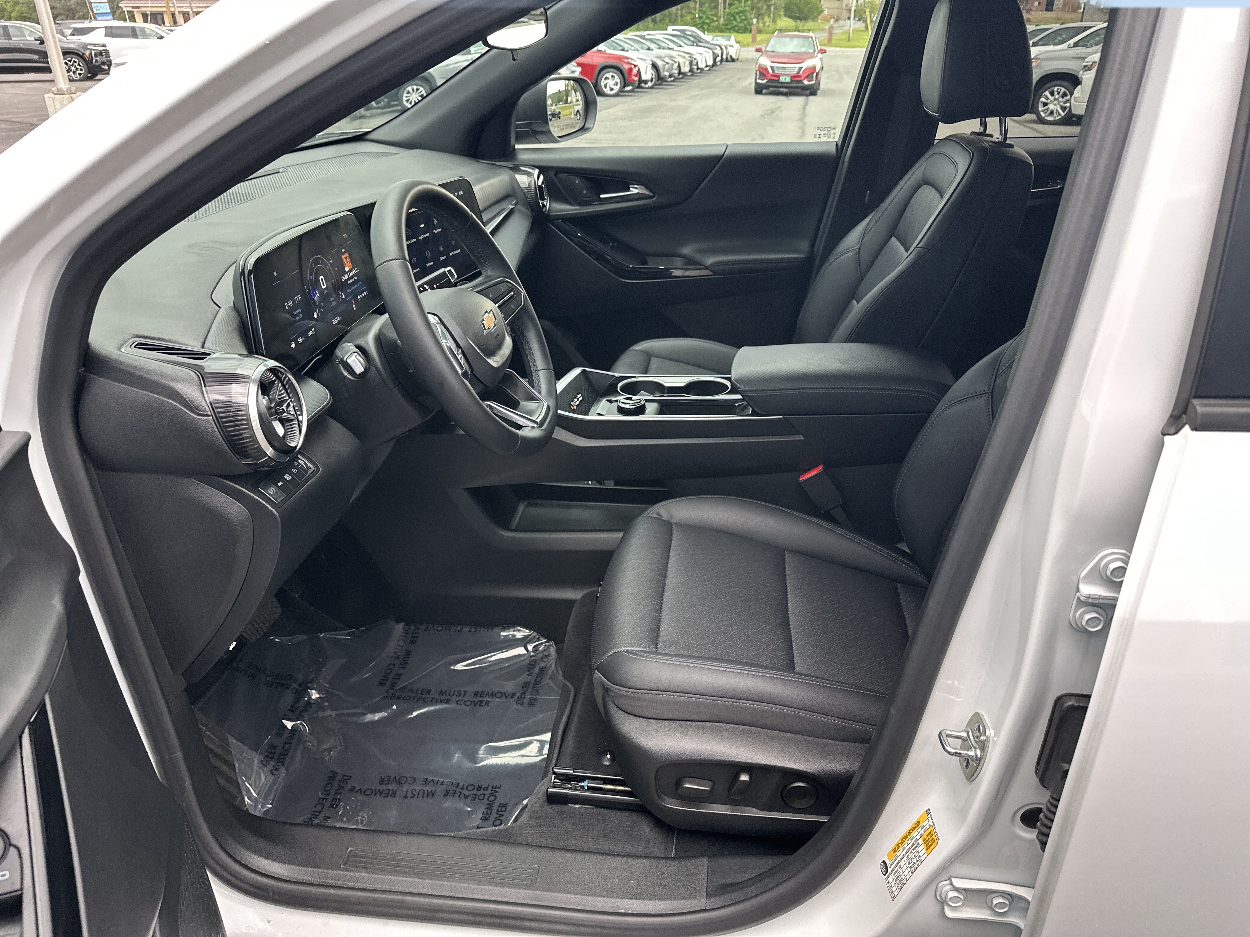 Certified 2026 Chevrolet Equinox LT w/ Convenience Package II AWD/4WD image 9
