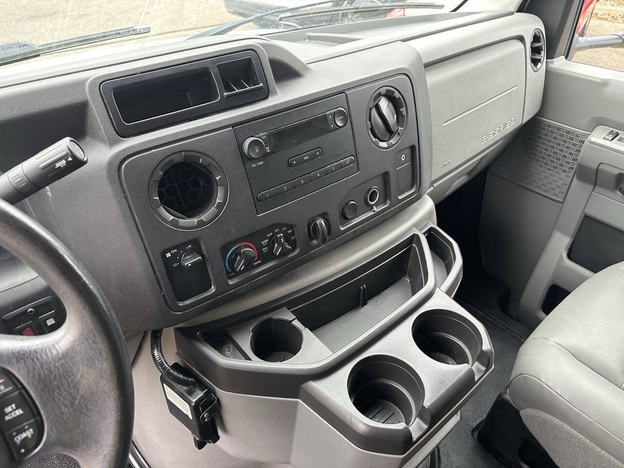Used 2016 Ford E-350 and Econoline 350 Super Duty w/ Power Windows & Locks Group RWD image 12