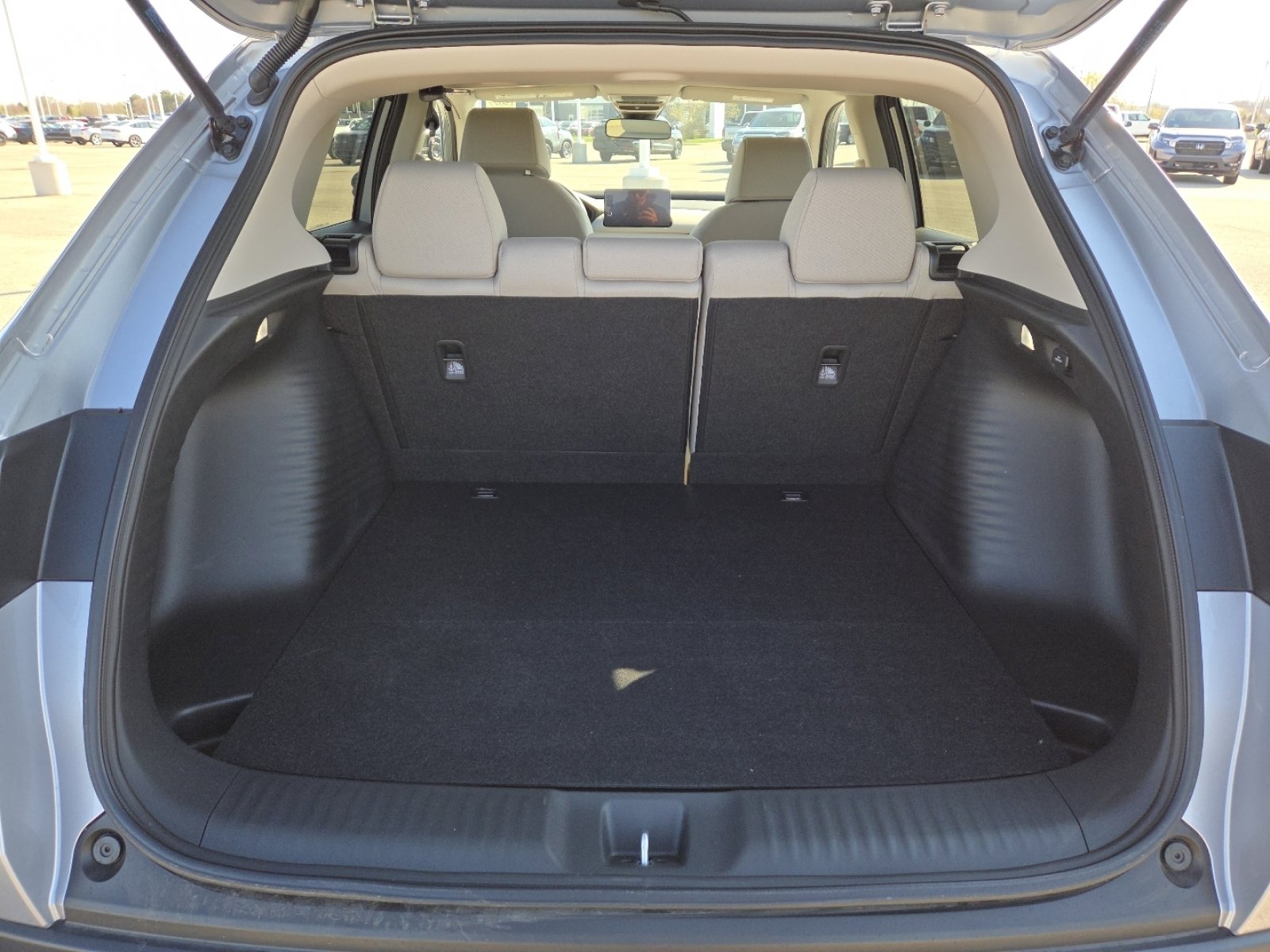 Used 2026 Honda HR-V LX image 21