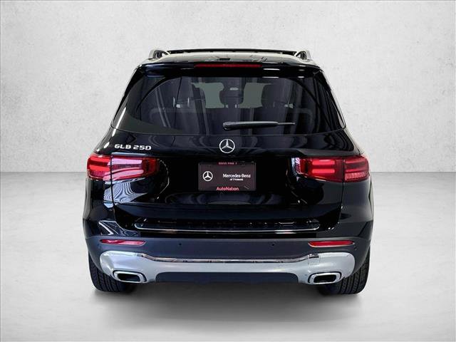 New 2026 Mercedes-Benz GLB 250 image 6