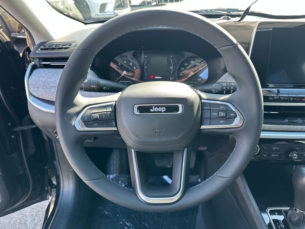 Used 2022 Jeep Compass Latitude image 18