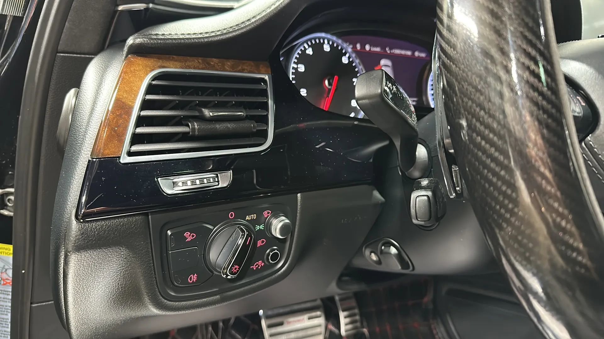 Used 2016 Audi A8 L 4.0T AWD/4WD image 34