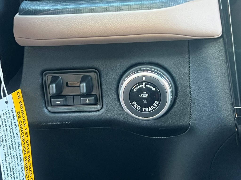 New 2026 Lincoln Navigator L Black Label image 25