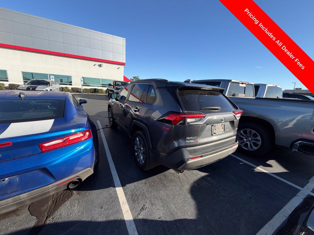 Used 2023 Toyota RAV4 Limited FWD image 7