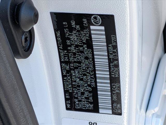 Used 2024 Lexus ES 300h w/ Accessory Package (Z2) FWD image 26