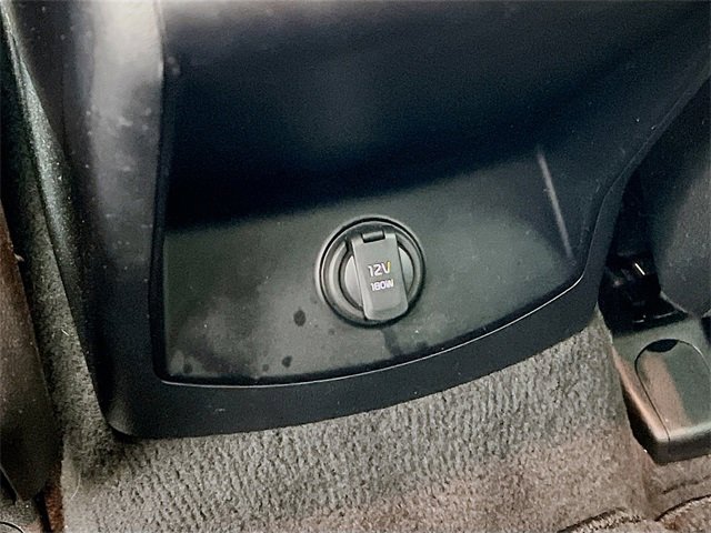 Used 2024 Kia Sorento S image 33