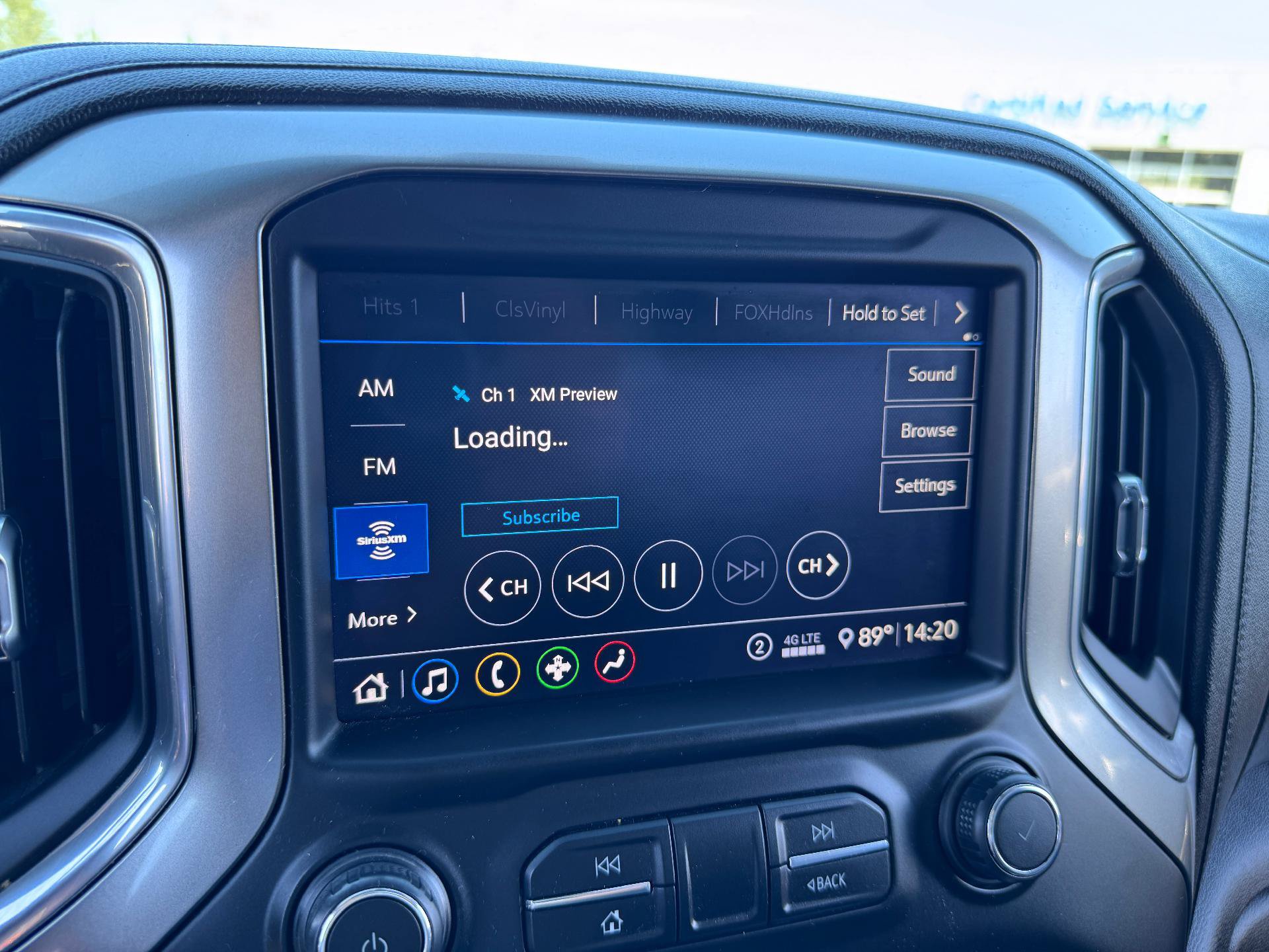 Used 2020 Chevrolet Silverado 1500 LT Trail Boss AWD/4WD image 32