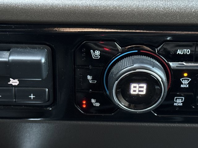 Used 2025 Chevrolet Silverado 1500 LTZ image 20