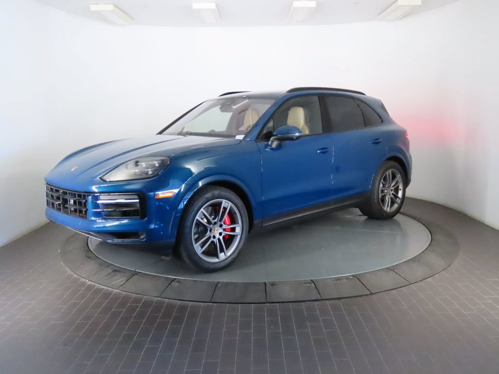 Certified 2026 Porsche Cayenne S AWD/4WD image 1