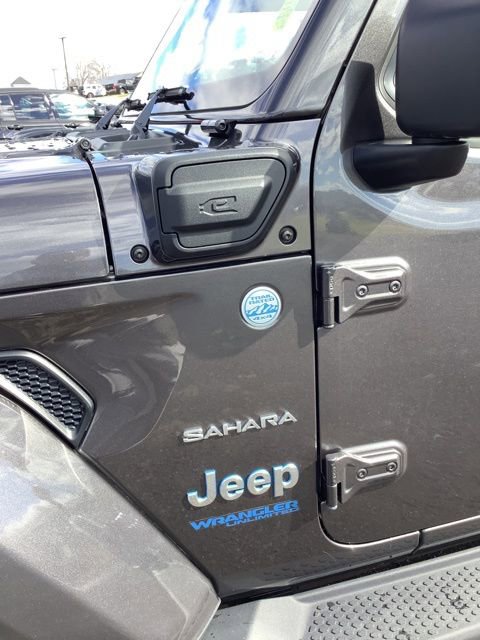 Certified 2021 Jeep Wrangler Unlimited Sahara w/ Cold Weather Group image 12