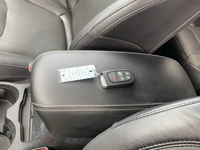 Used 2020 Jeep Cherokee Limited image 27