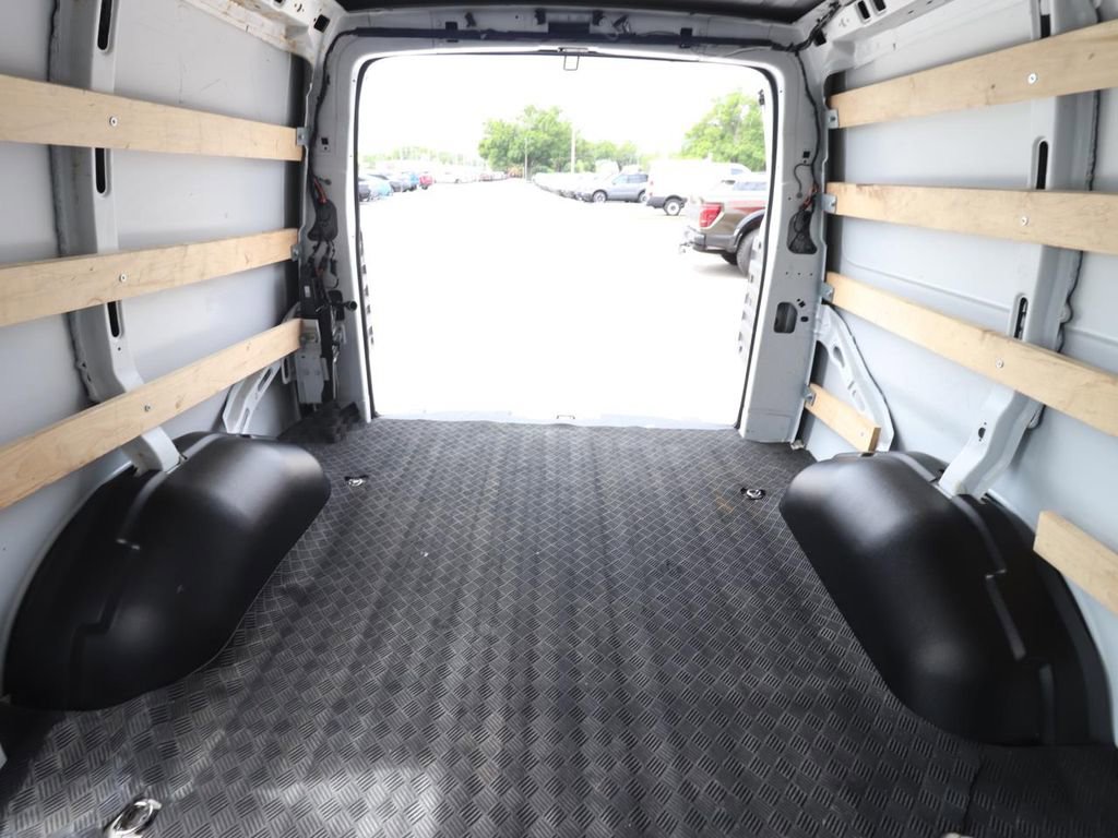 Used 2024 GMC Savana 2500 w/ Driver Convenience Package RWD image 14