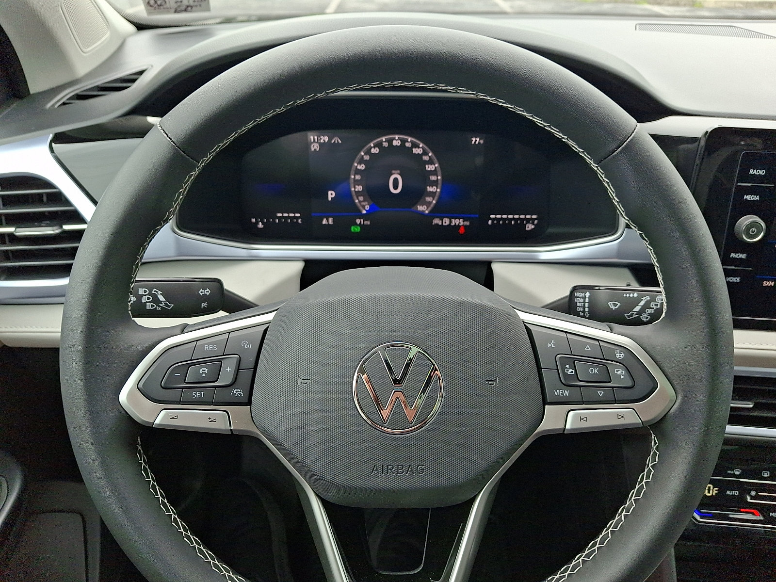 New 2026 Volkswagen Taos SE AWD/4WD image 10