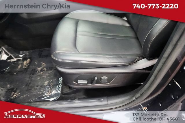 Used 2022 Kia Sorento S w/ Panoramic Sunroof Package AWD/4WD image 15