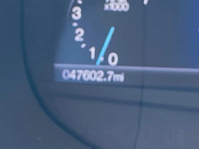 Used 2017 Ford Edge Titanium w/ Equipment Group 301A FWD image 18