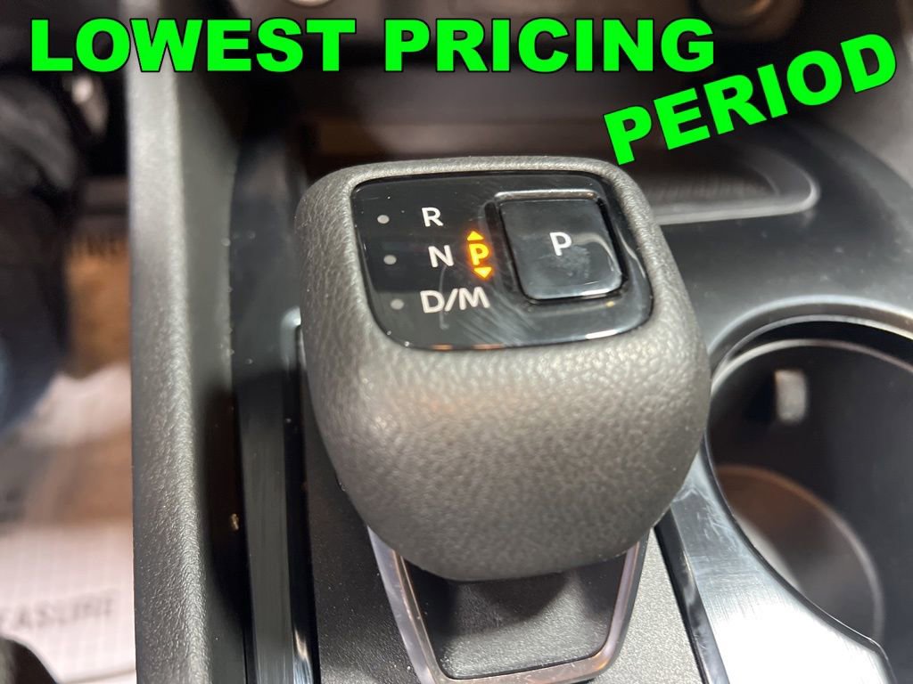 Used 2022 Nissan Rogue SV image 25