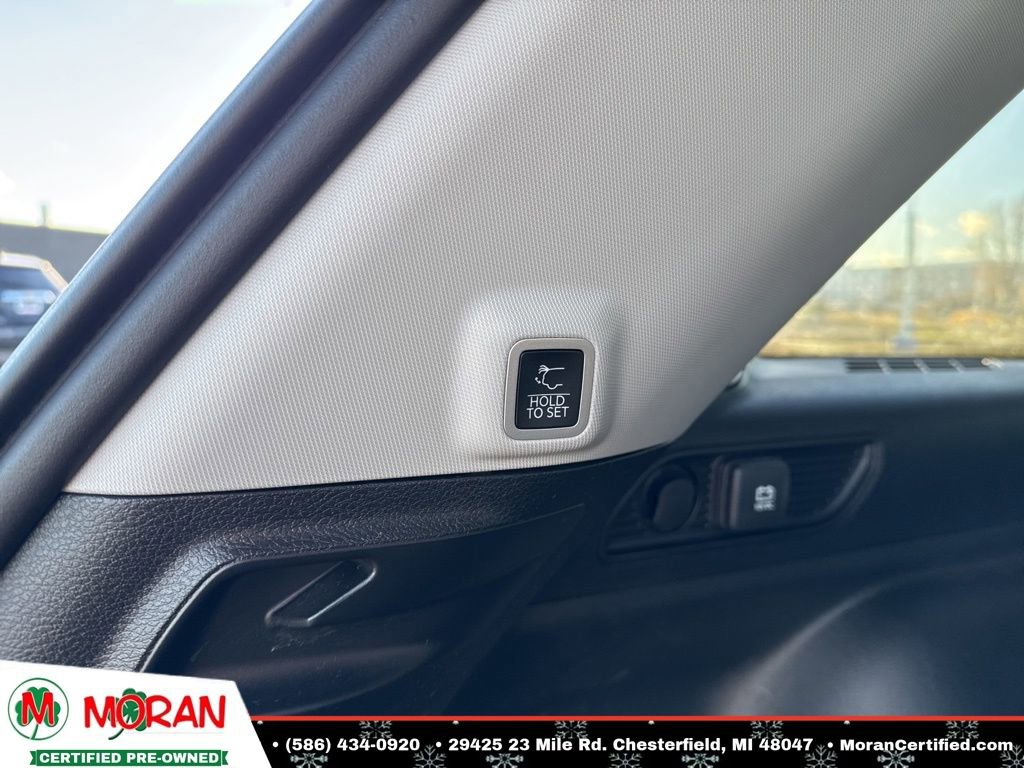 Used 2023 Jeep Grand Cherokee Limited image 33