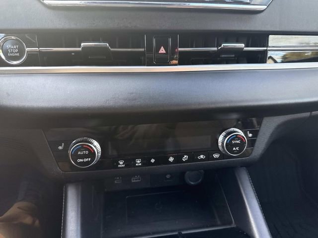 Used 2024 Mitsubishi Outlander SE image 29