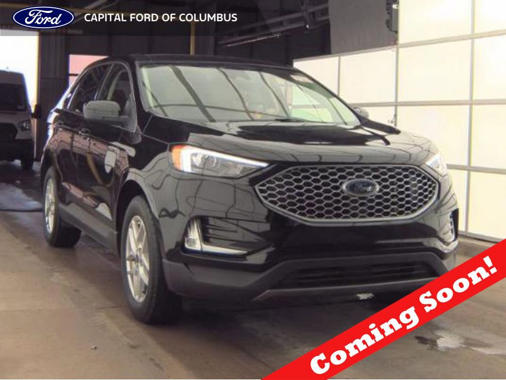 Used 2024 Ford Edge SEL w/ Convenience Package