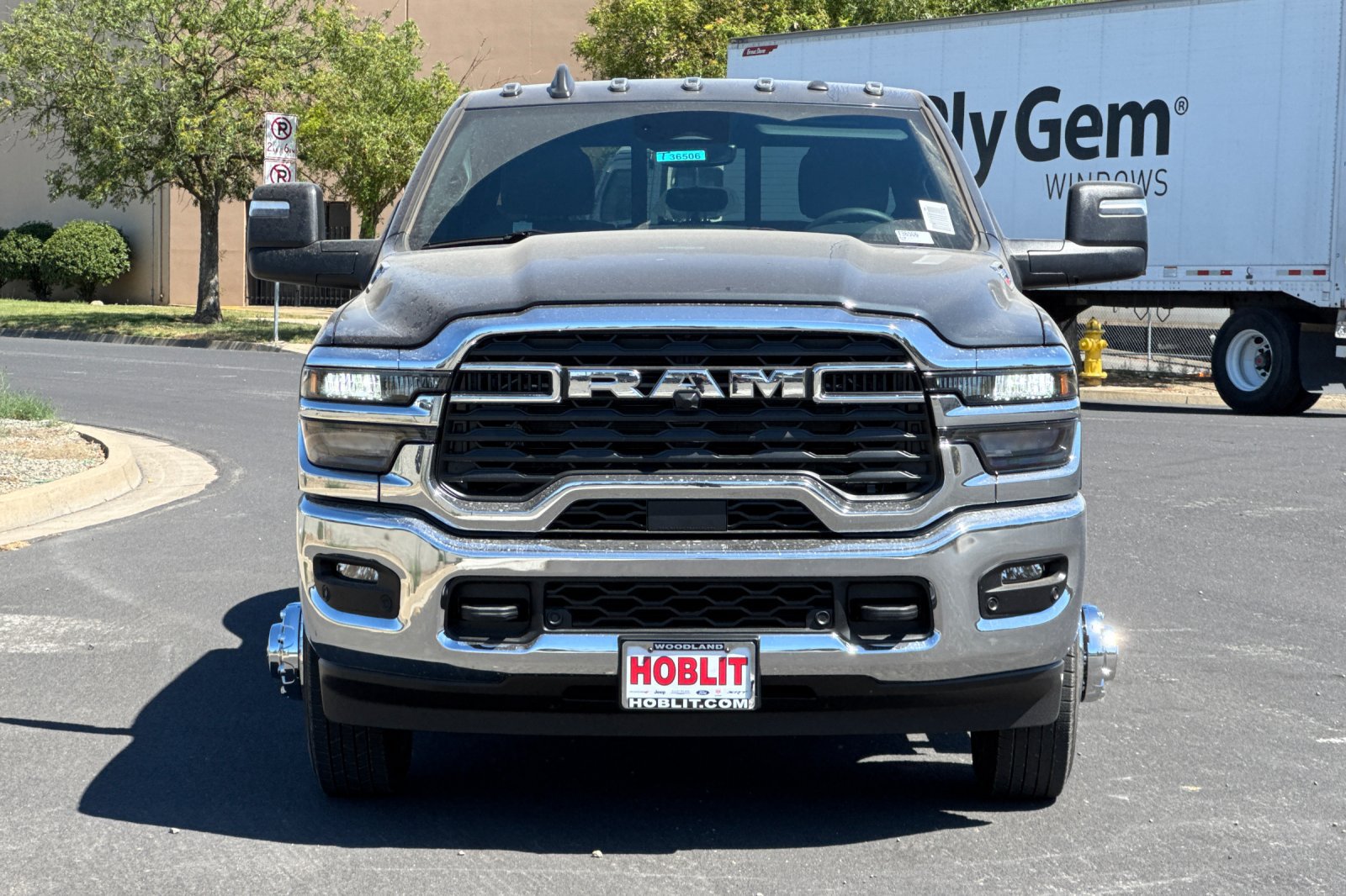New 2026 RAM 3500 Tradesman AWD/4WD image 8