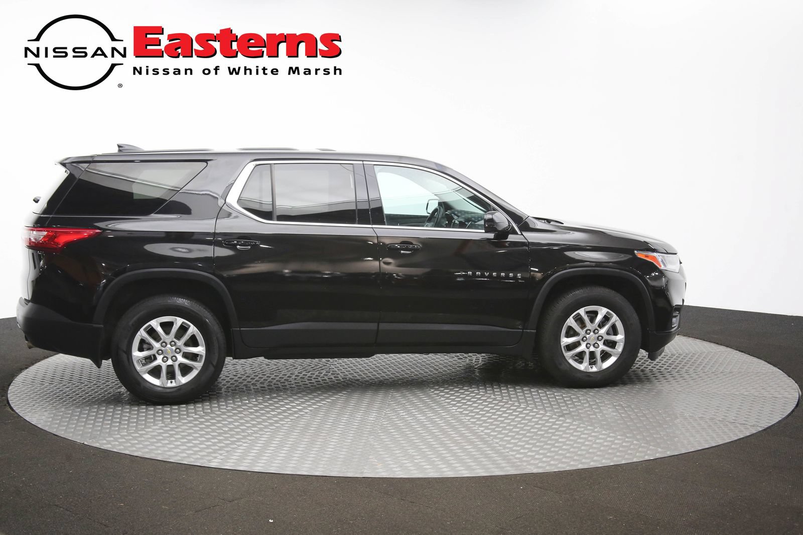 Used 2020 Chevrolet Traverse LS AWD/4WD image 45