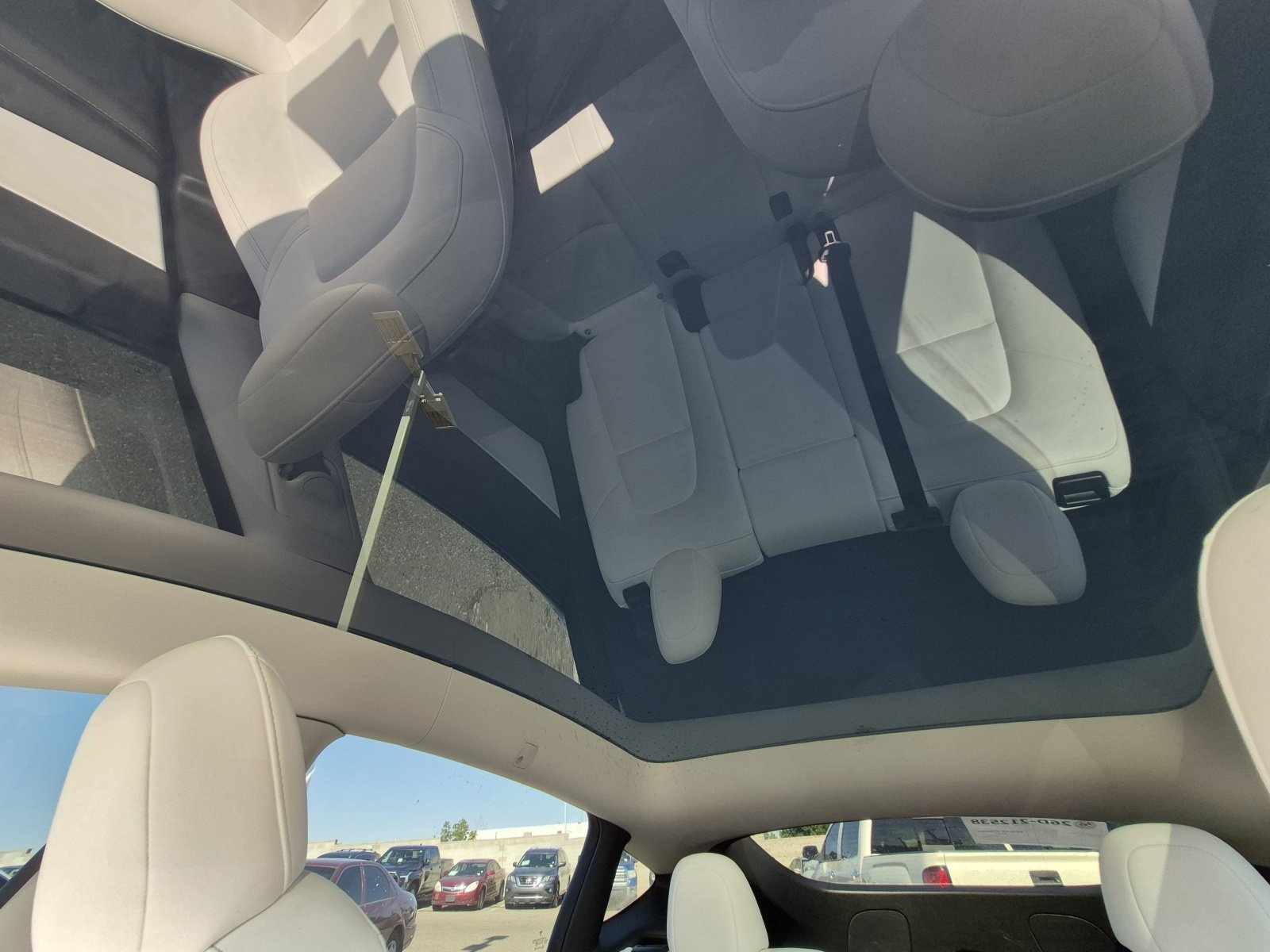 Used 2022 Tesla Model Y Performance AWD/4WD image 32
