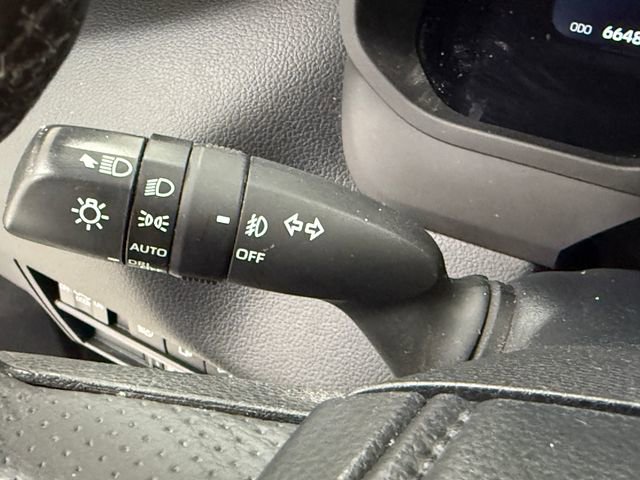 Used 2023 Toyota Tundra Limited w/ Power Package RWD image 15