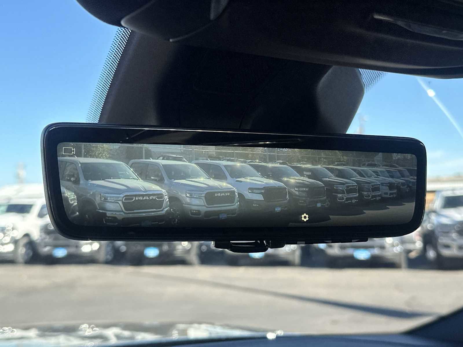 New 2025 Jeep Grand Cherokee Limited w/ Luxury Tech Group II image 26