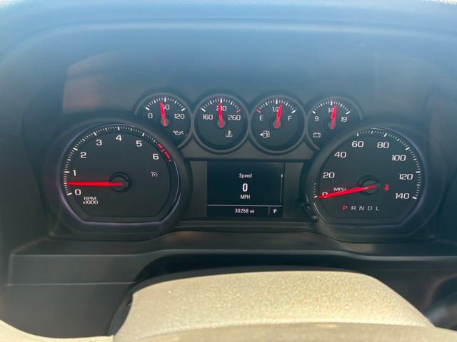 Used 2019 Chevrolet Silverado 1500 Custom w/ Custom Convenience Package RWD image 17